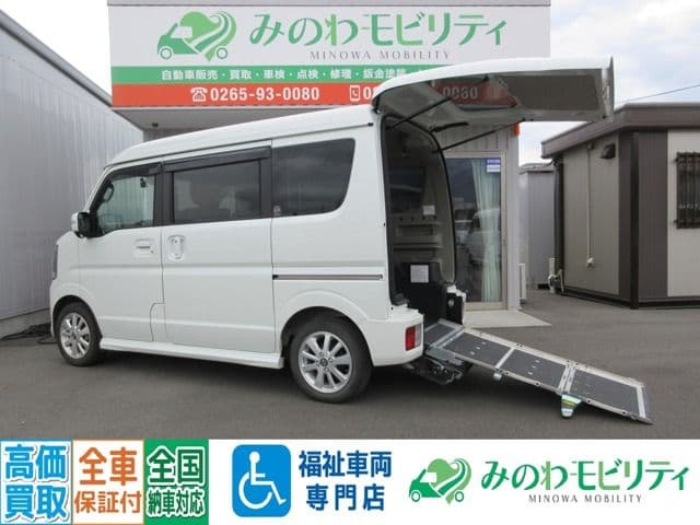 NISSAN NV100 CLIPPER RIO