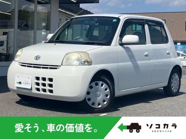 DAIHATSU ESSE