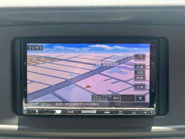 Car thumbnail 4