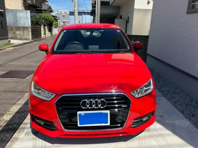 AUDI