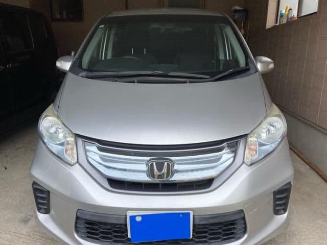 Car thumbnail 2