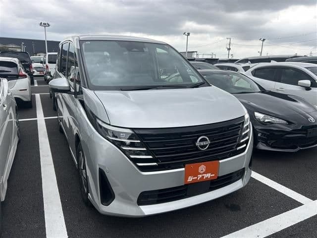 NISSAN