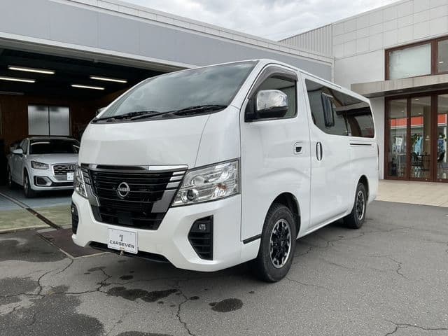 NISSAN CARAVAN van 4WD