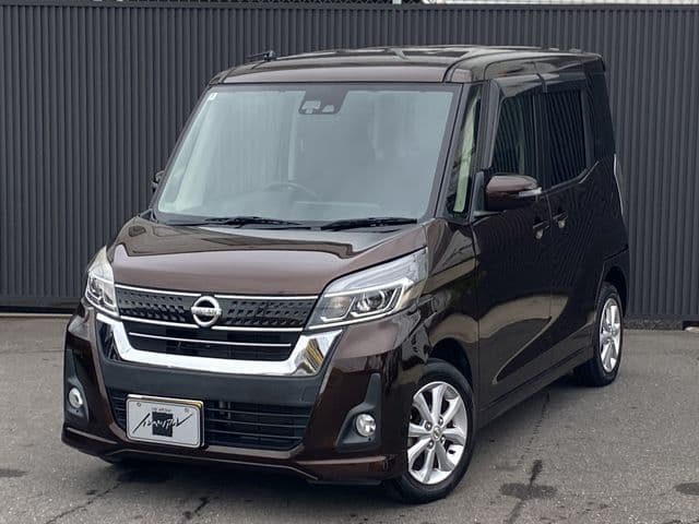 NISSAN DAYZ ROOX
