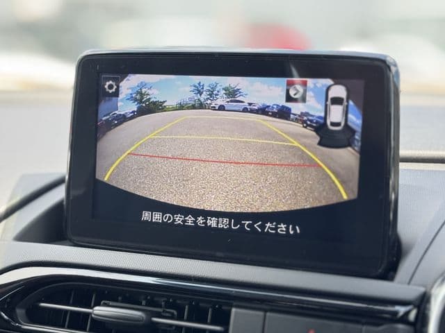 Car thumbnail 3