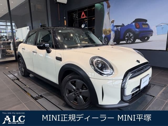 BMW MINI COOPER D 5DOOR
