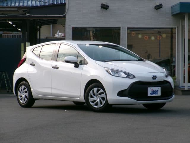 Car thumbnail 3