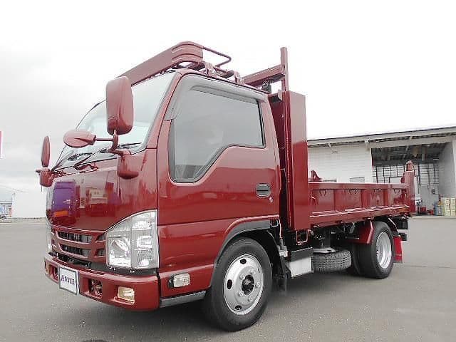 ISUZU