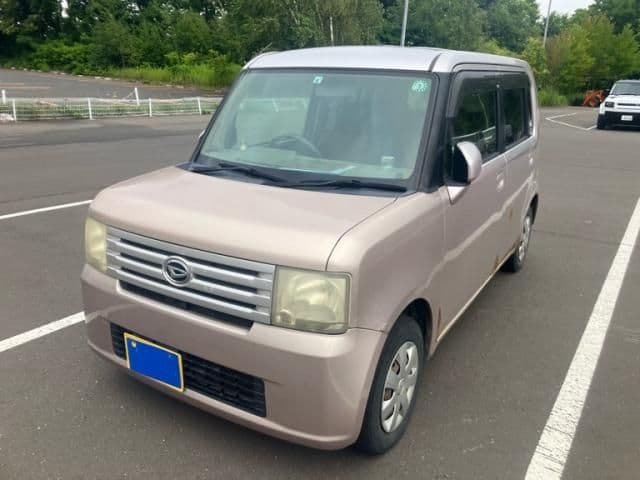 DAIHATSU MOVE CONTE 4WD