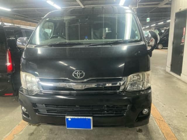 TOYOTA REGIUSACE van 2WD