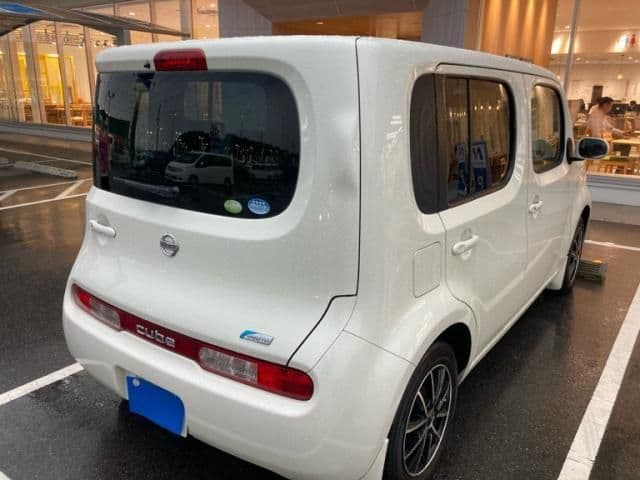 Car thumbnail 4