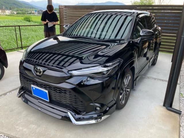 TOYOTA COROLLA CROSS HYBRID