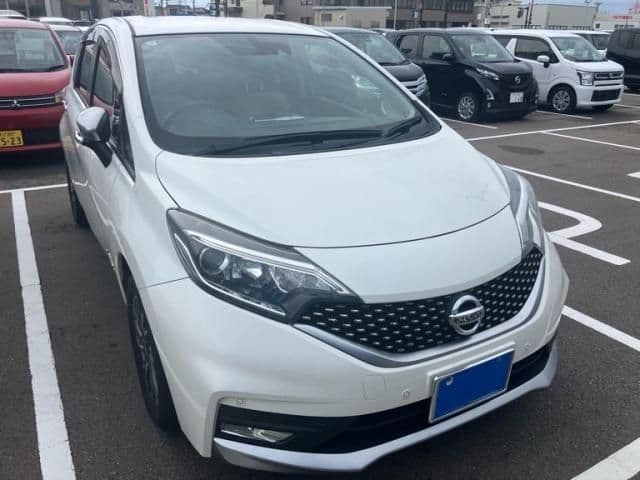NISSAN