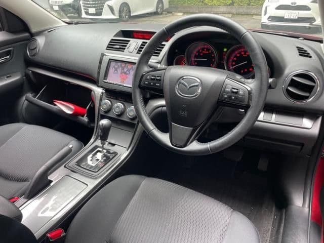 Car thumbnail 2