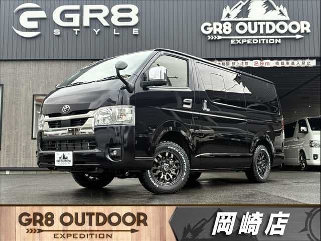 TOYOTA HIACE van 4WD