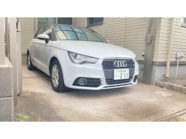 AUDI