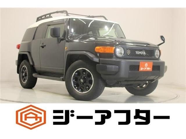 TOYOTA FJ CRUISER 4WD