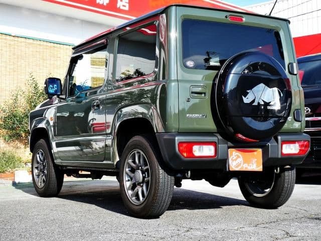 Car thumbnail 4