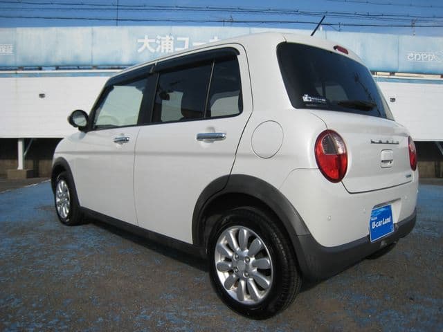 Car thumbnail 3