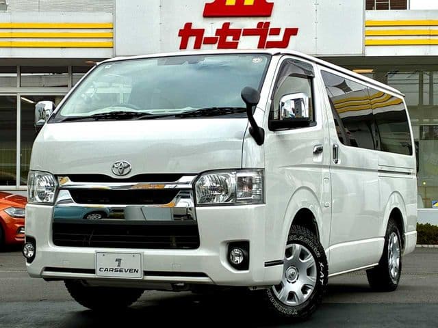 TOYOTA HIACE van 2WD
