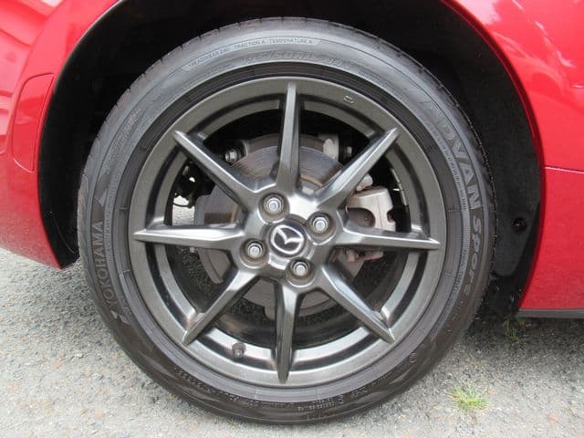 Car thumbnail 3