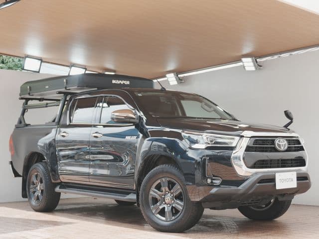 TOYOTA HILUX 4WD