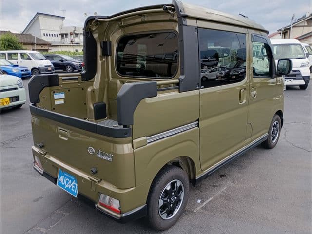 Car thumbnail 4