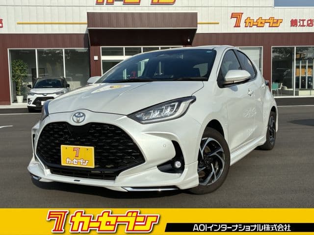 TOYOTA YARIS HYBRID