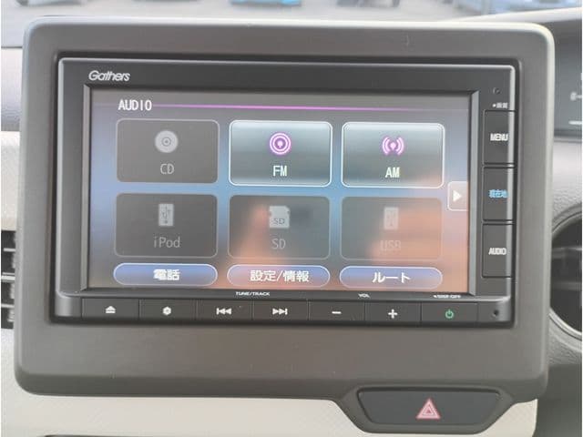 Car thumbnail 4
