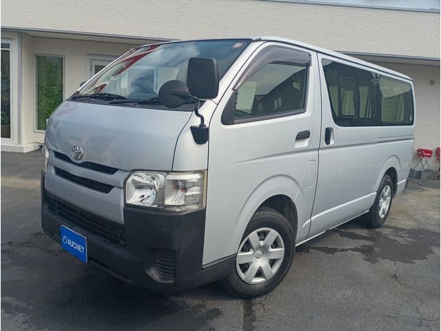 TOYOTA HIACE van 2WD