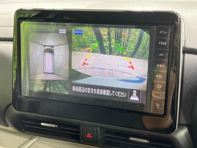 Car thumbnail 4