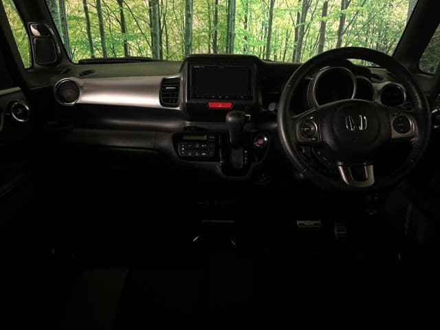 Car thumbnail 2