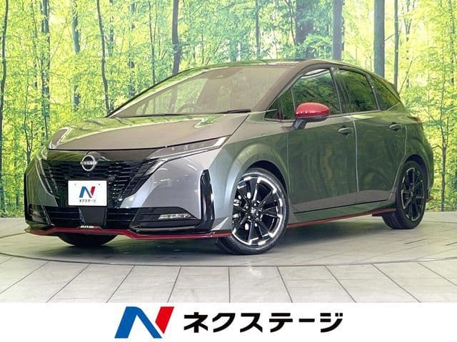 NISSAN AURA
