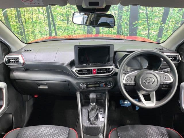 Car thumbnail 2