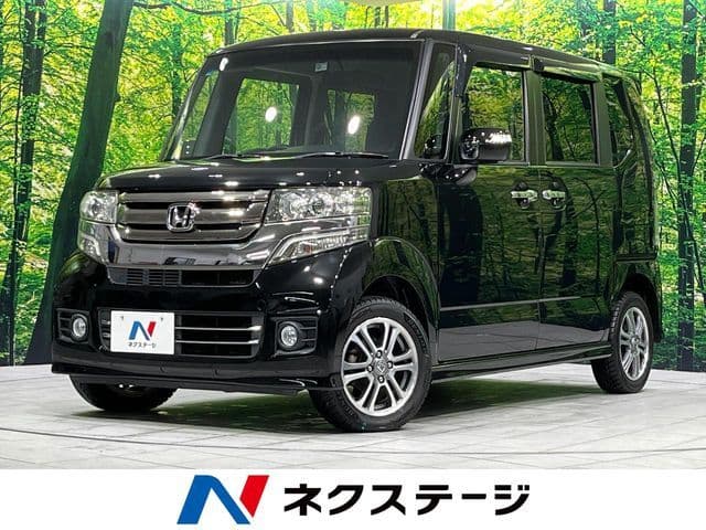 HONDA N BOX CUSTOM 4WD