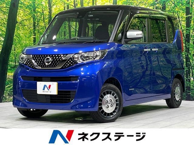 NISSAN ROOX 4WD