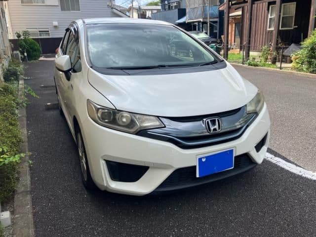 Car thumbnail 3