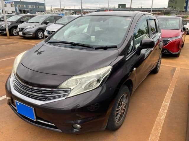 NISSAN