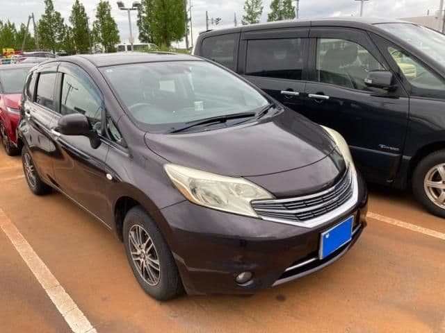 Car thumbnail 3