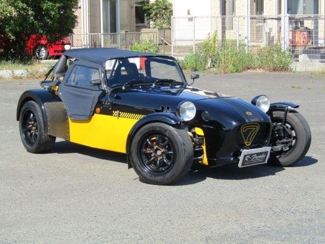 MITSUOKA