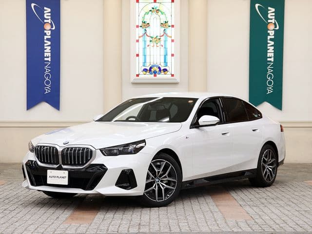BMW BMW 5series sedan