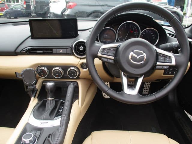 Car thumbnail 2