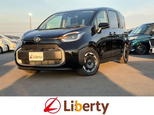 TOYOTA SIENTA HYBRID