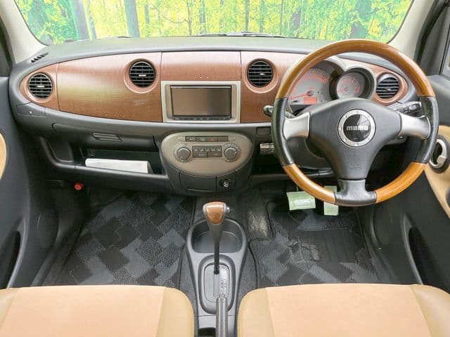 Car thumbnail 2