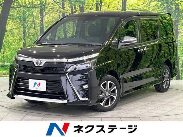 TOYOTA VOXY 4WD