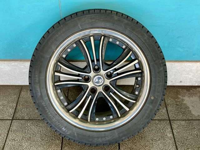 Car thumbnail 4