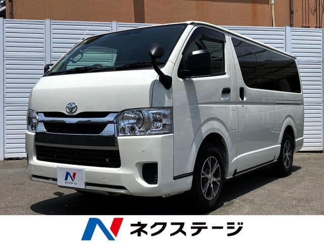 TOYOTA HIACE van 2WD