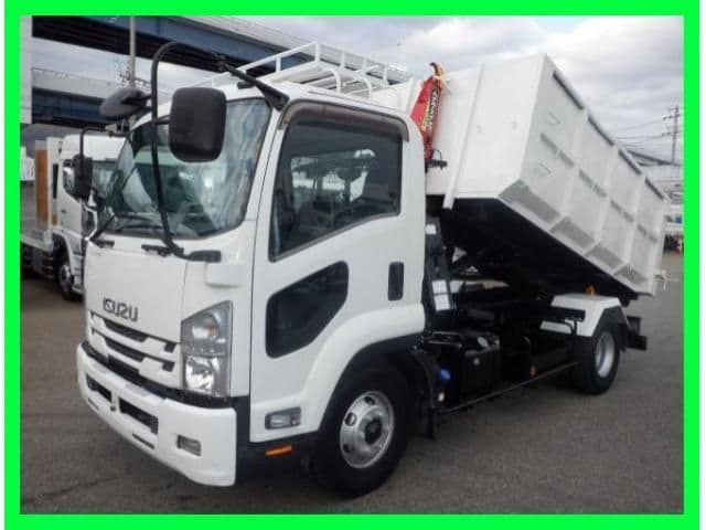 ISUZU
