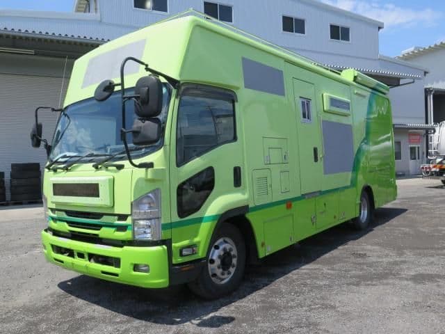 ISUZU