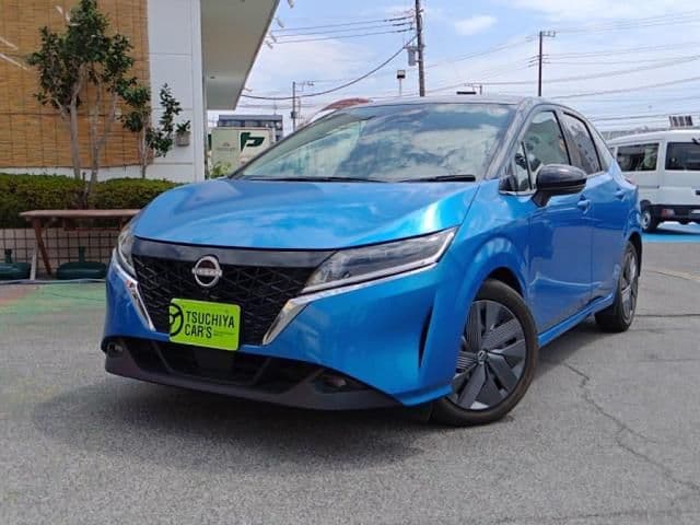 NISSAN